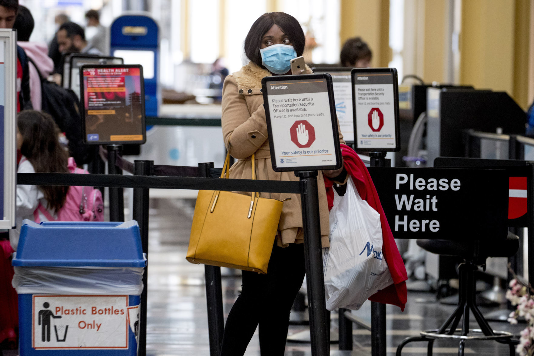 APTOPIX Virus Outbreak Washington